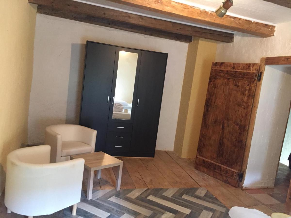 Gite Des Reculees Ladoye-sur-Seille ภายนอก รูปภาพ