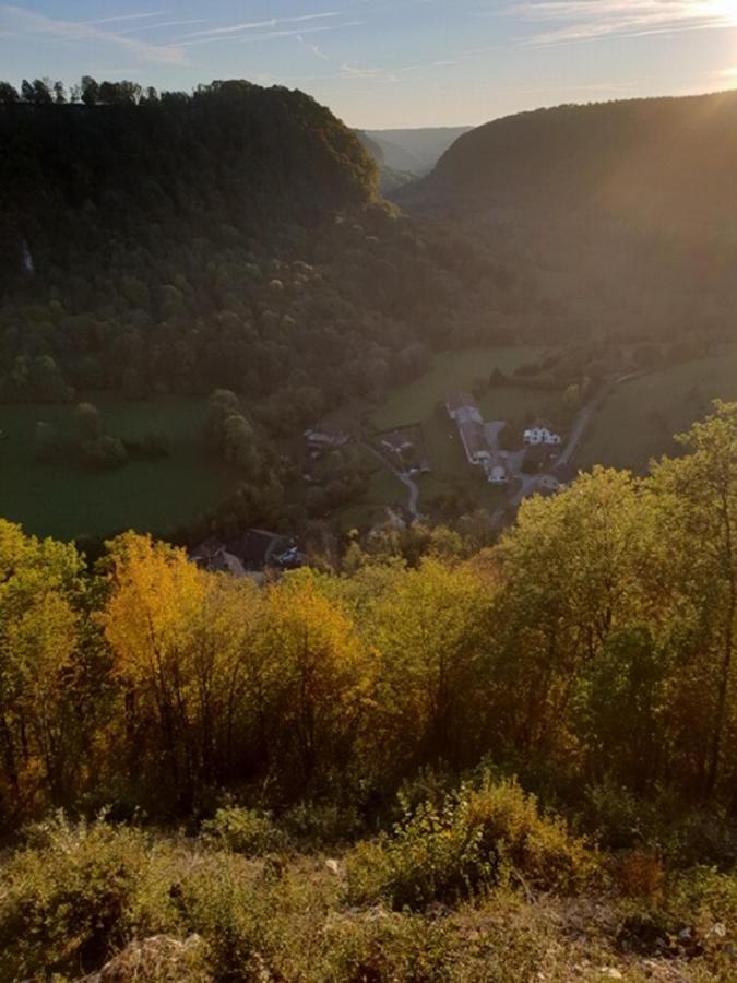 Gite Des Reculees Ladoye-sur-Seille ภายนอก รูปภาพ